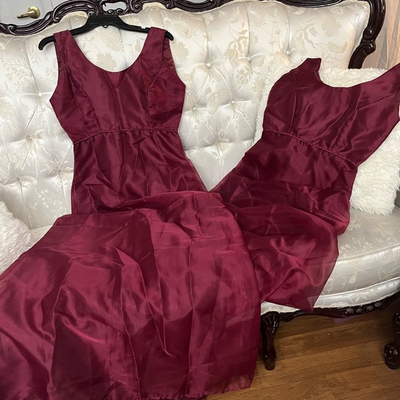 2 Identical custom made Gown ( small and Medium) NWOT - Picture 2 of 11